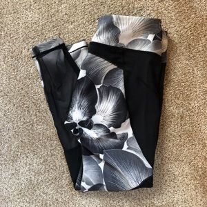 Calia by Carrie Underwood Leggings